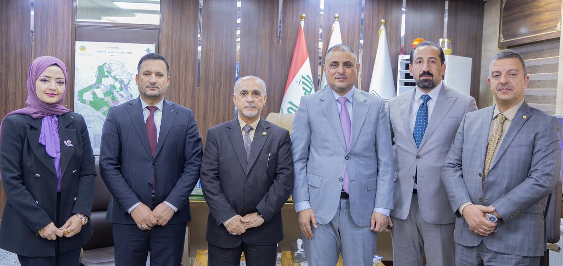 Director General of Oil Exploration Company receives Wasit Governor and Wasit Provincial Council Members                    