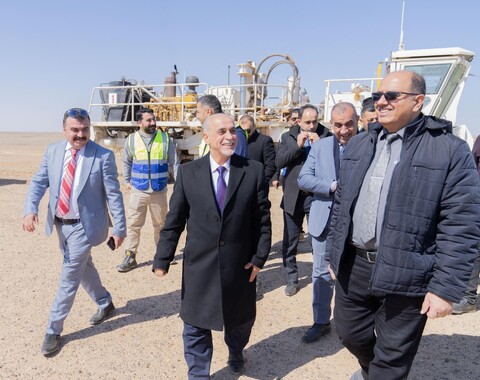 Honoring Seismic Crew 6 for Completing 2D Seismic Survey Program in Naft Khana Oil Field